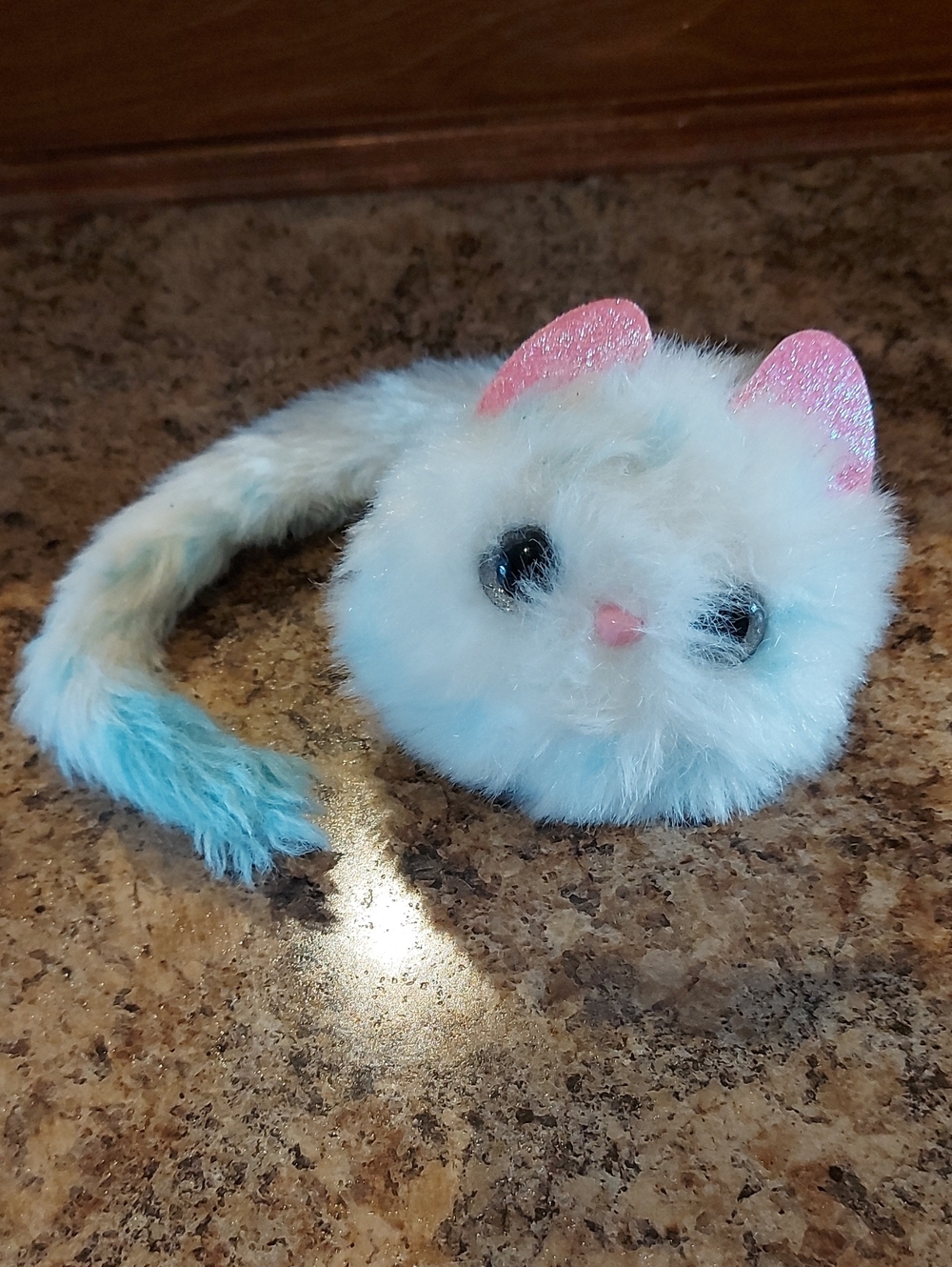 Pomsies Snowball